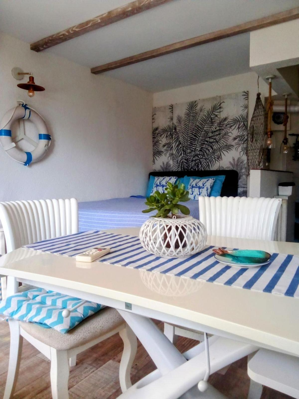 Apartment Mediterraneo Seagull Perast Esterno foto