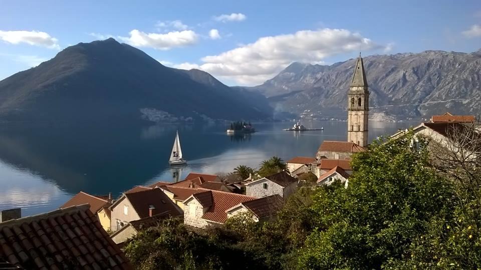 Apartment Mediterraneo Seagull Perast Esterno foto